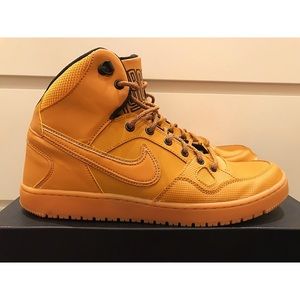 Men's Nike Son of Force Mid Winter shoes